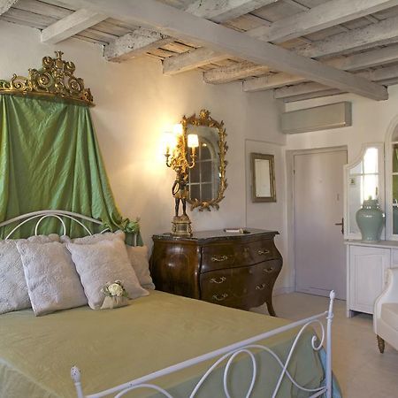 パヴィーア Le Stanze Del Cardinale Bed & Breakfast 部屋 写真