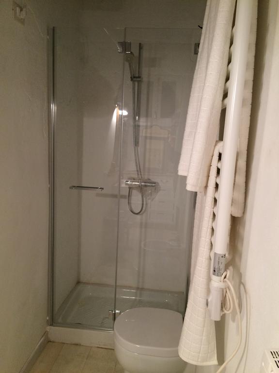 パヴィーア Le Stanze Del Cardinale Bed & Breakfast 部屋 写真